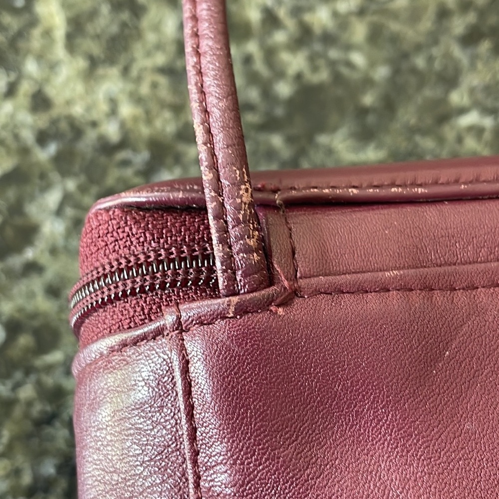VINTAGE ANNE KLEIN II CROSS BODY BURGUNDY SMALL HANDBAG - Picture 5 of 11